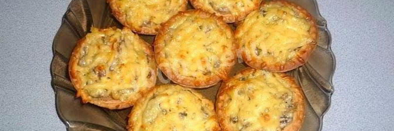 Рецепт Тарталеток с жульеном в сыре с шампиньонами