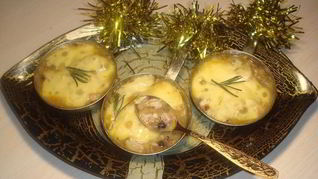 Рецепт Жульена Новогоднего со свининой и шампиньонами