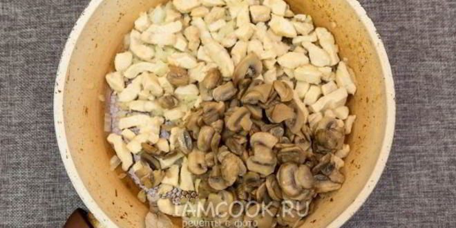 Рецепт жульена с курицей и грибами на сковороде