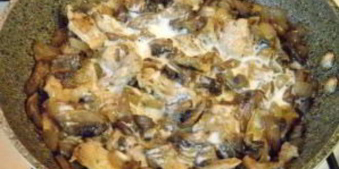 Рецепт жульена в тарталетках с грибами и курицей