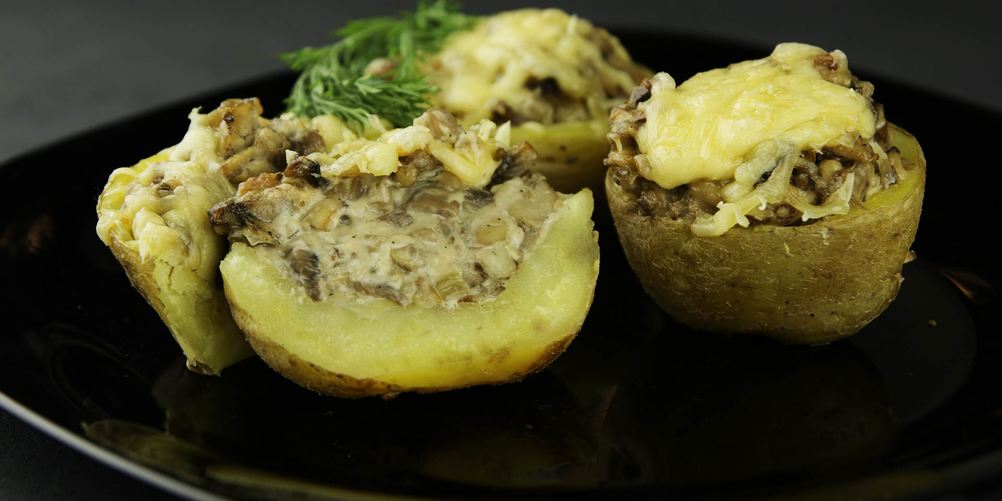 Как приготовить жюльена в картофеле